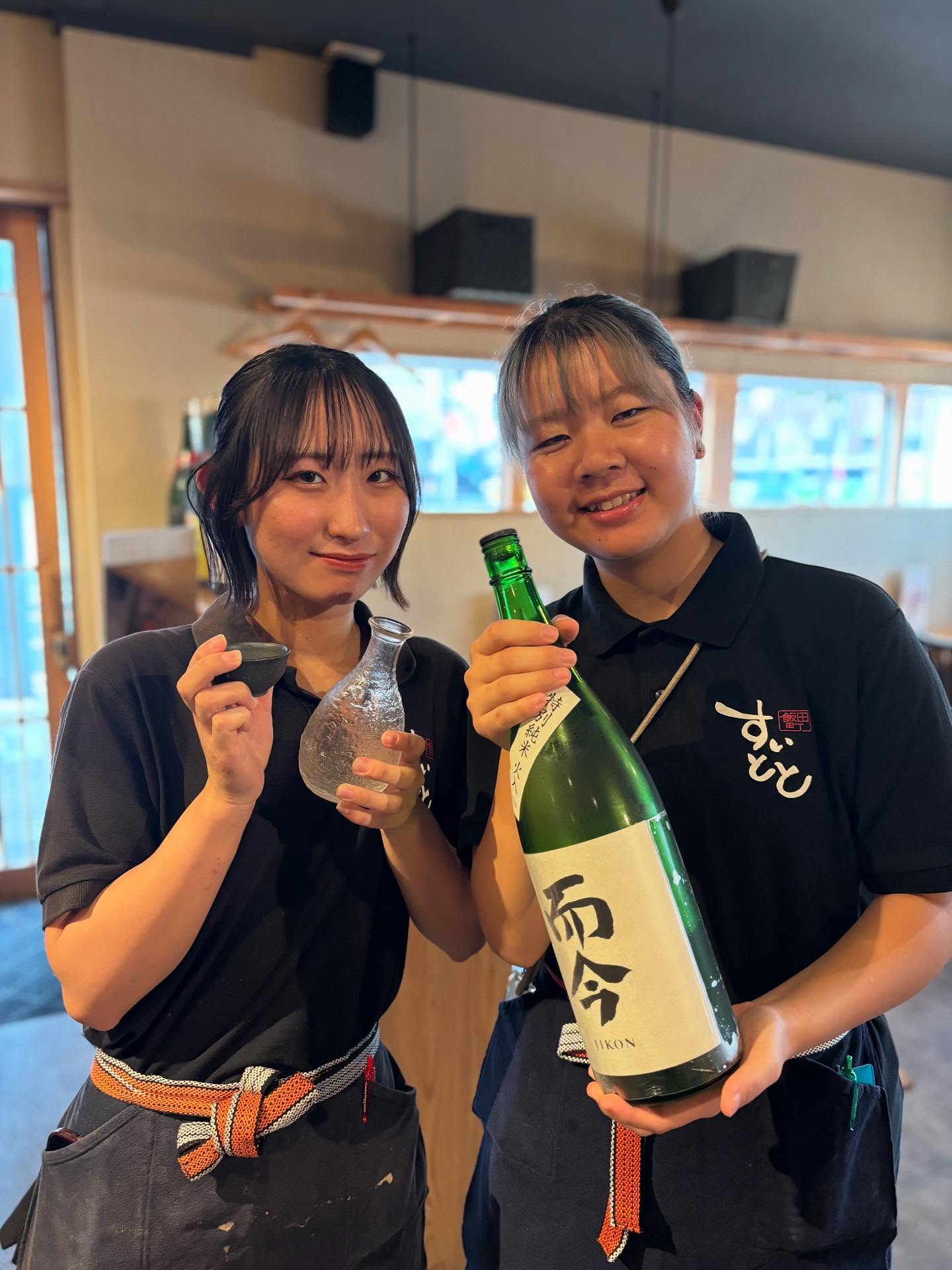 すいととのお転婆娘の2人！
いつも元気すぎて困ってます！
こんな2人がみんなに元気を配ってますよ♪